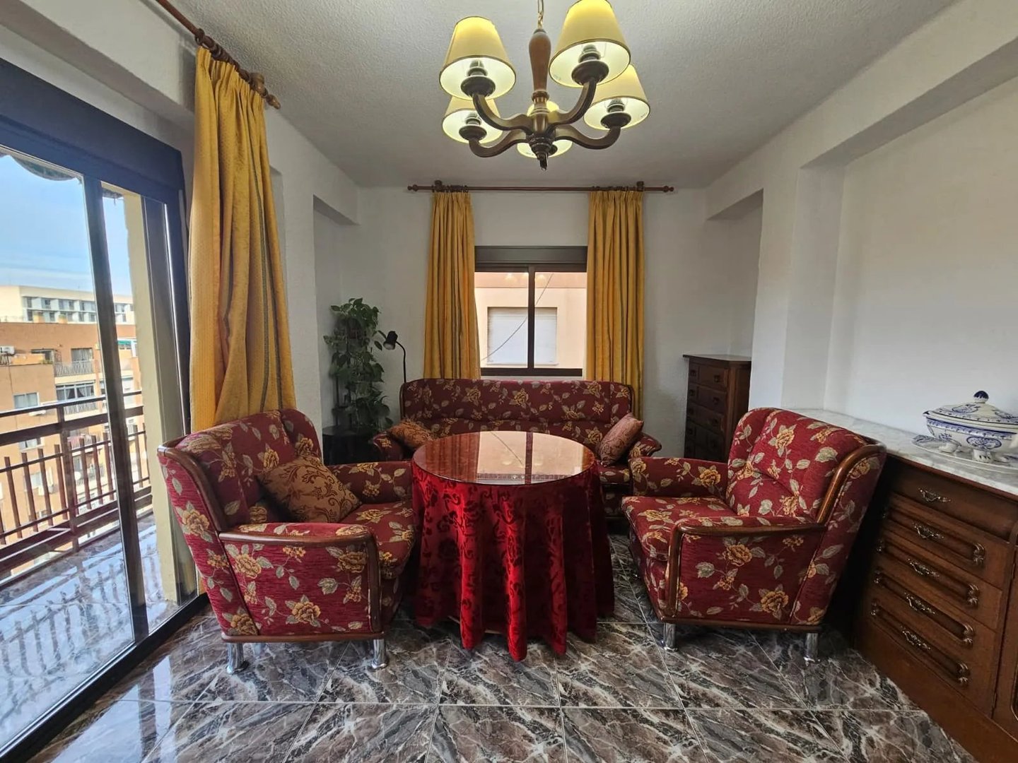 Habitación 85 m², Granada