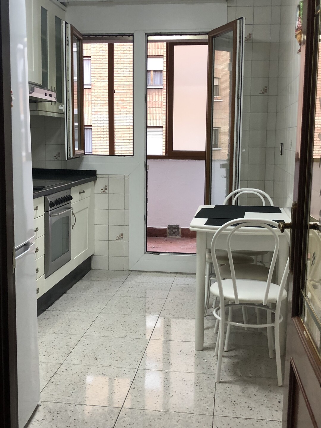 Piso de 80 m² en Oviedo