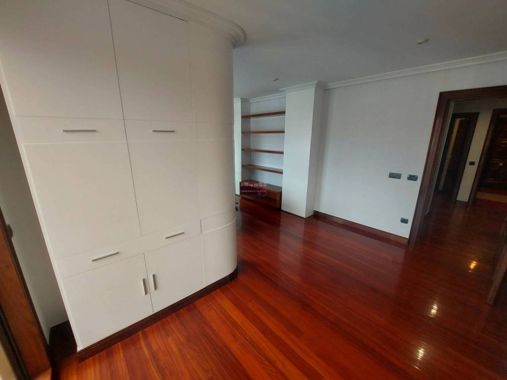 Piso de 86 m² en Vigo