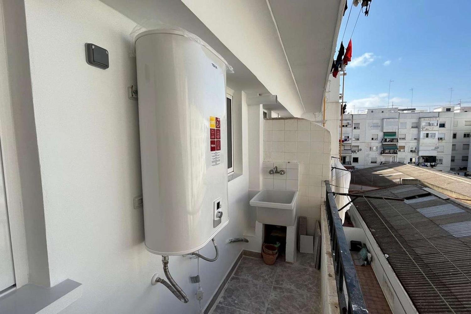 Zimmer 100 m², Valencia