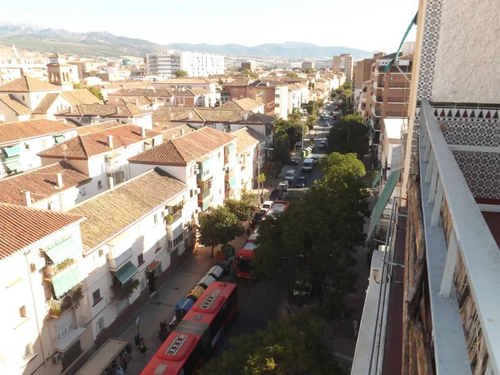 Piso de 80 m² en Granada