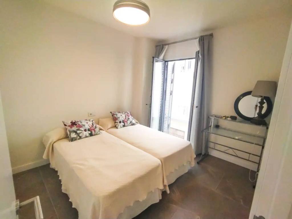 Piso de 85 m² en Cádiz