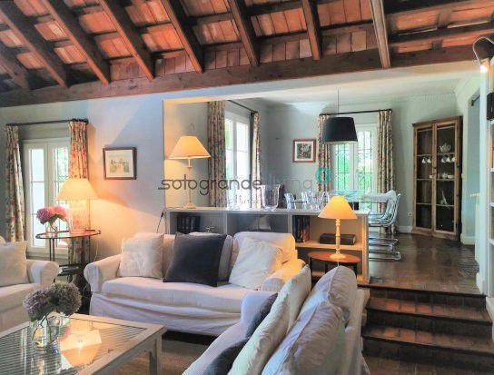 Casa de 400 m² en San Roque