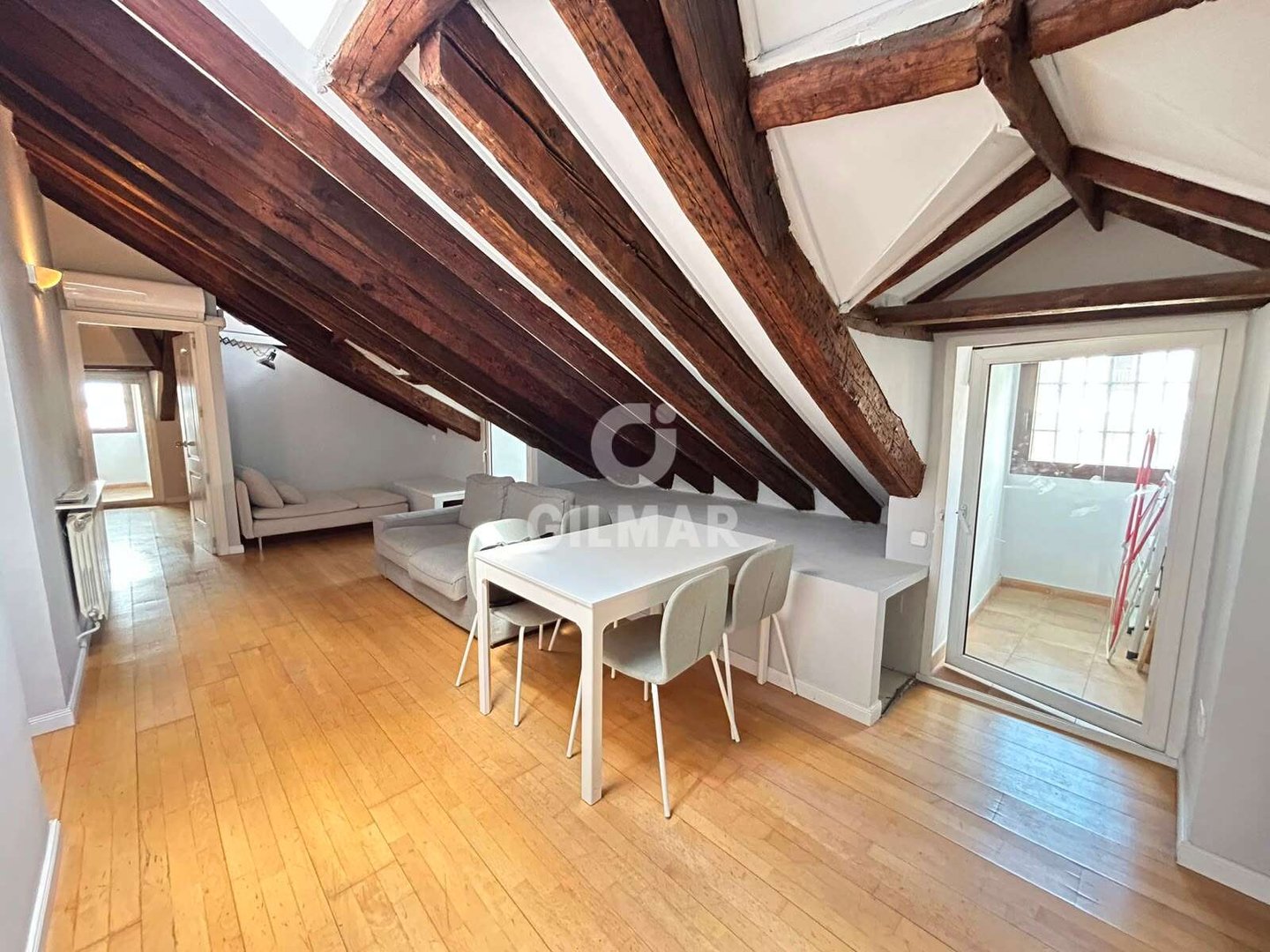 Wohnung 104 m² in Madrid