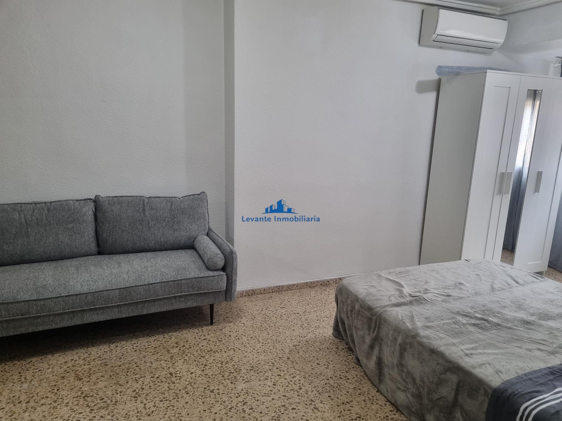Habitación 50 m², Xirivella