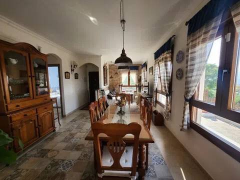 Casa de 100 m² en Alhama de Almería