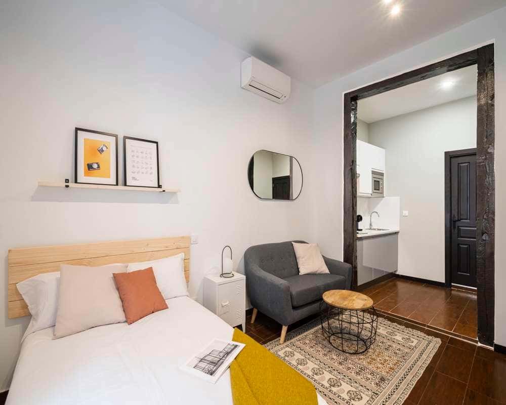 Room for rent, Madrid
