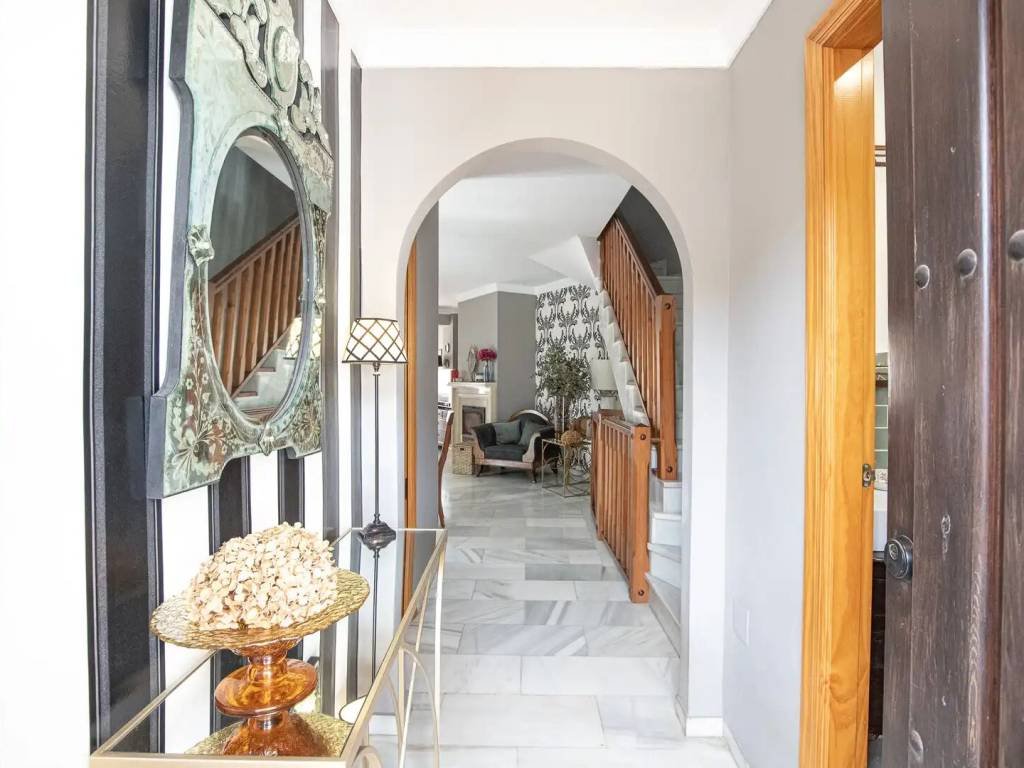 Casa de 230 m² en Estepona