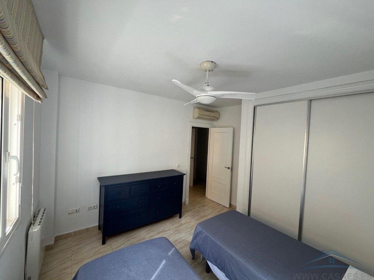 Piso de 160 m² en Roquetas de Mar