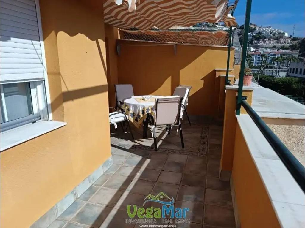 Piso de 120 m² en Almuñécar