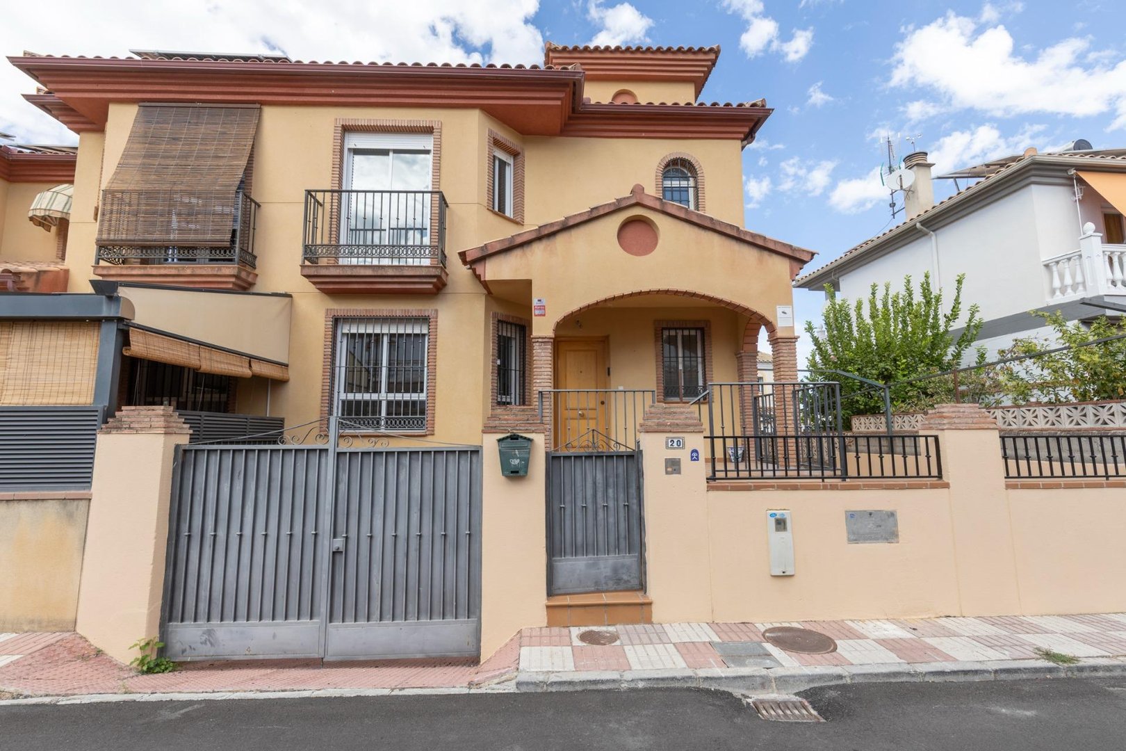 Pis de 158 m² a Gójar