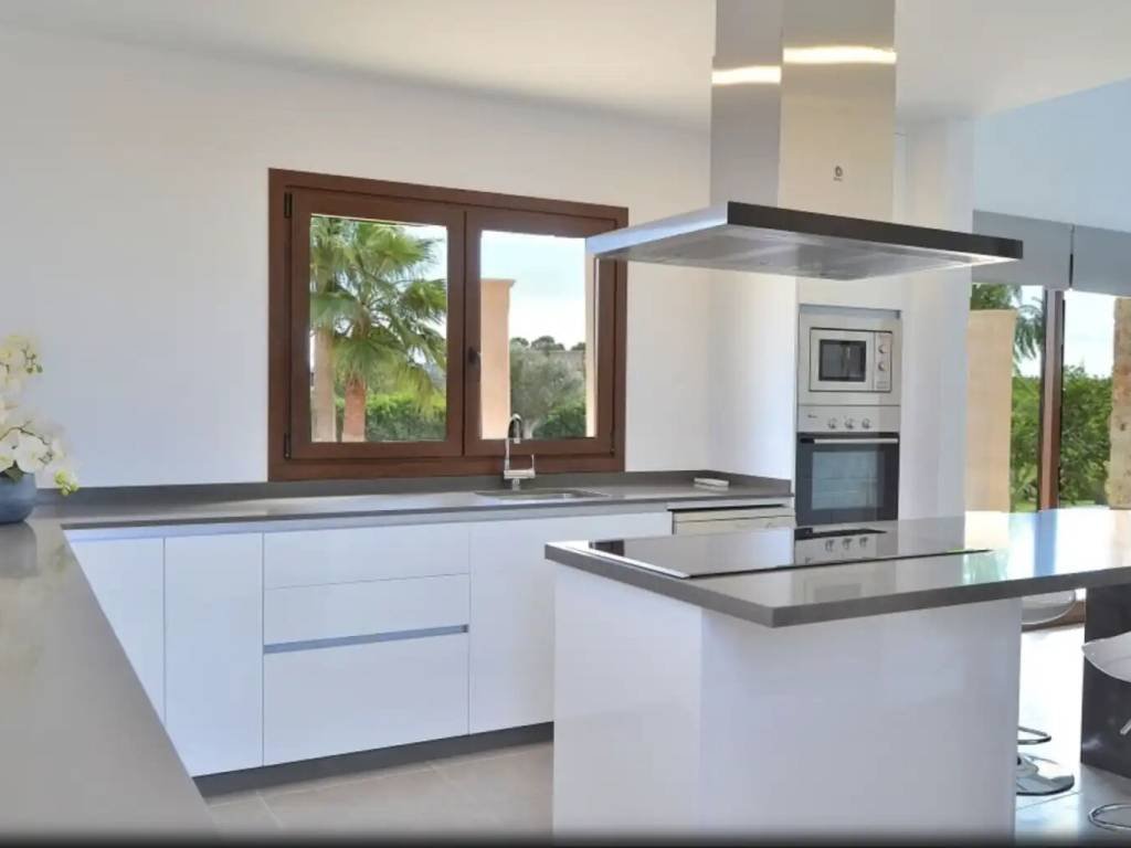 Casa de 250 m² en Muro