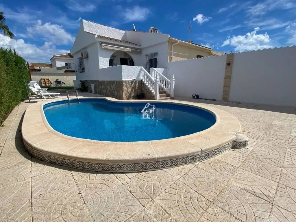 Casa de 100 m² a Torrevella
