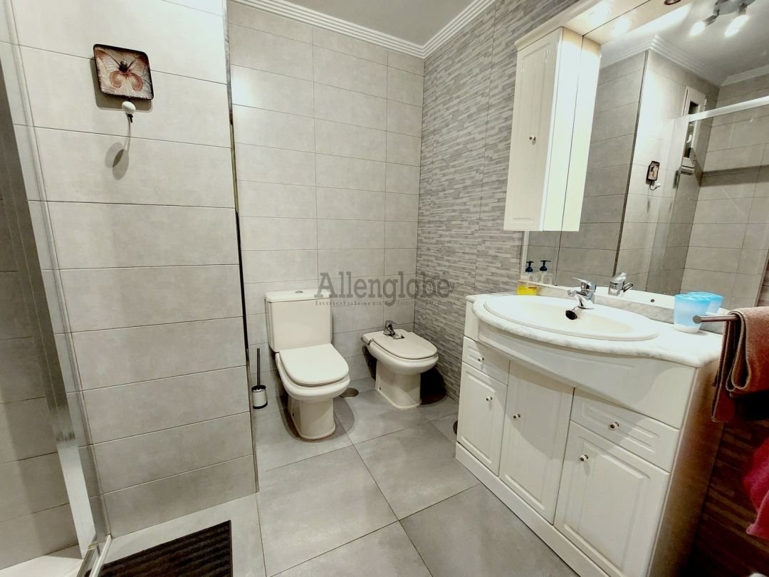 Piso de 108 m² en Oviedo