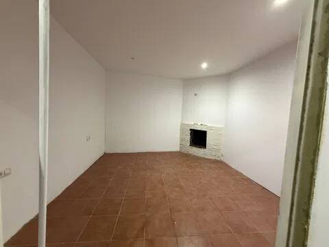 Haus 80 m² in Montornès del Vallès
