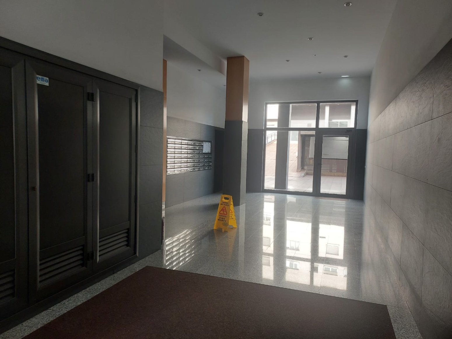 Pis de 75 m² a Gijón