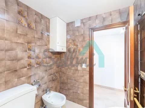 Piso de 70 m² en Oviedo