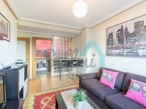 Piso de 57 m² en Oviedo