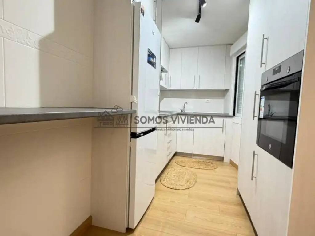 Piso de 82 m² en Ourense