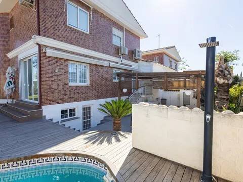 Casa de 287 m² en l'Eliana