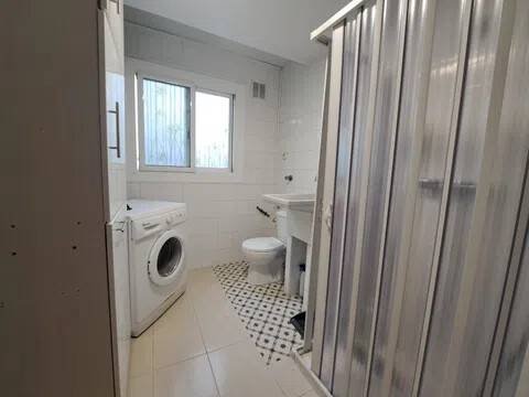 Zimmer 190 m², Valencia