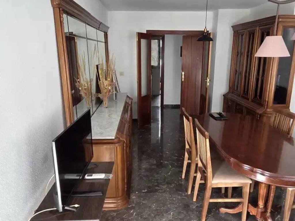Piso de 95 m² en Jaén