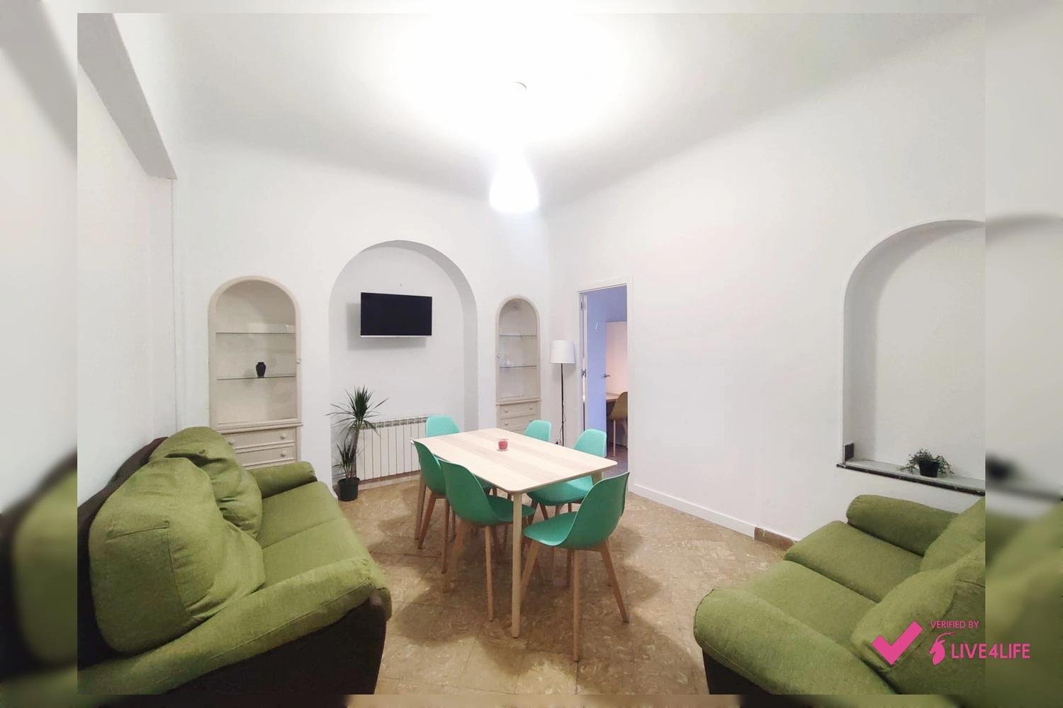 Habitación 310 m², Granada