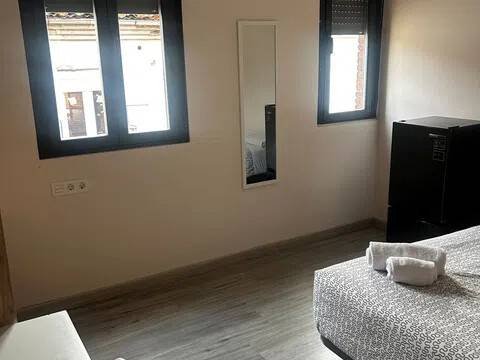 Habitación 780 m², León