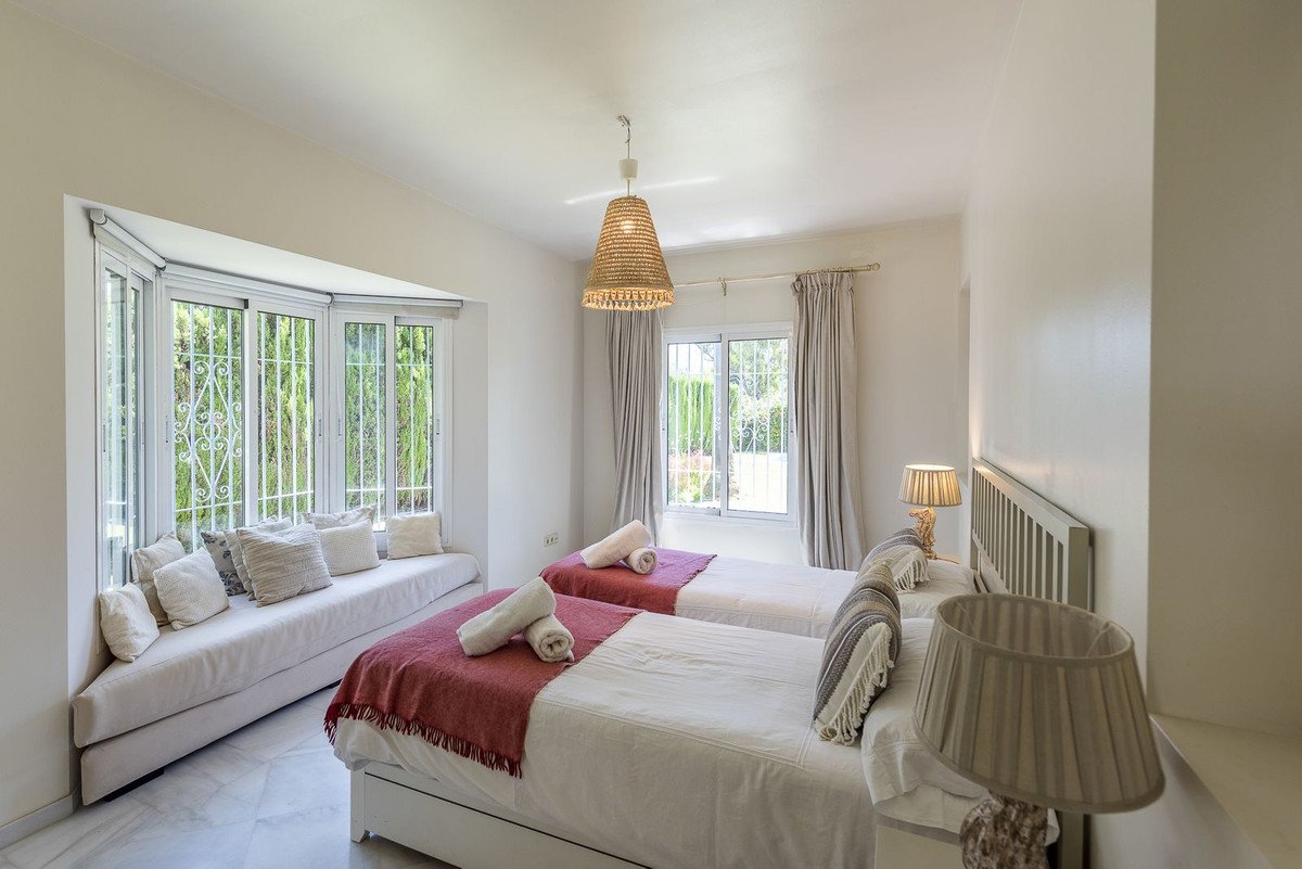Casa de 319 m² en Estepona