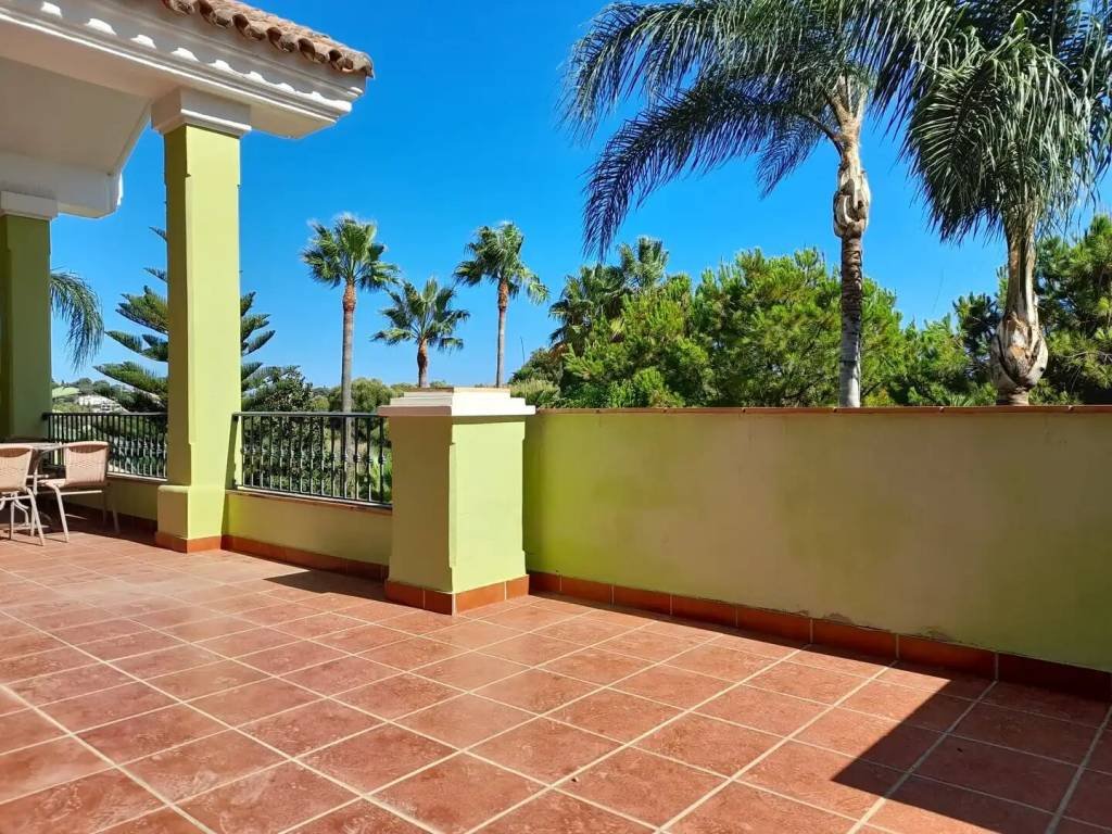 Casa de 752 m² en Estepona