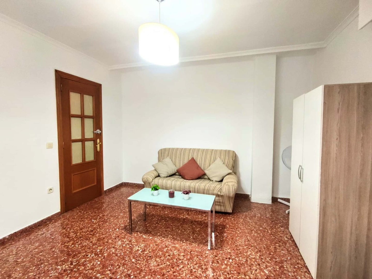 Habitació de lloguer, Burjassot
