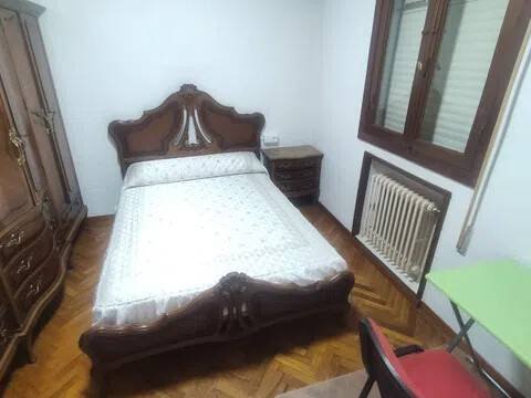 Habitación 100 m², Ourense