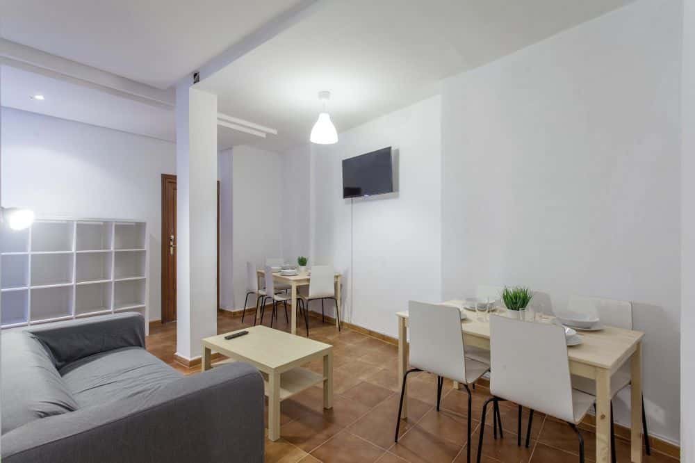 Room for rent, Mislata