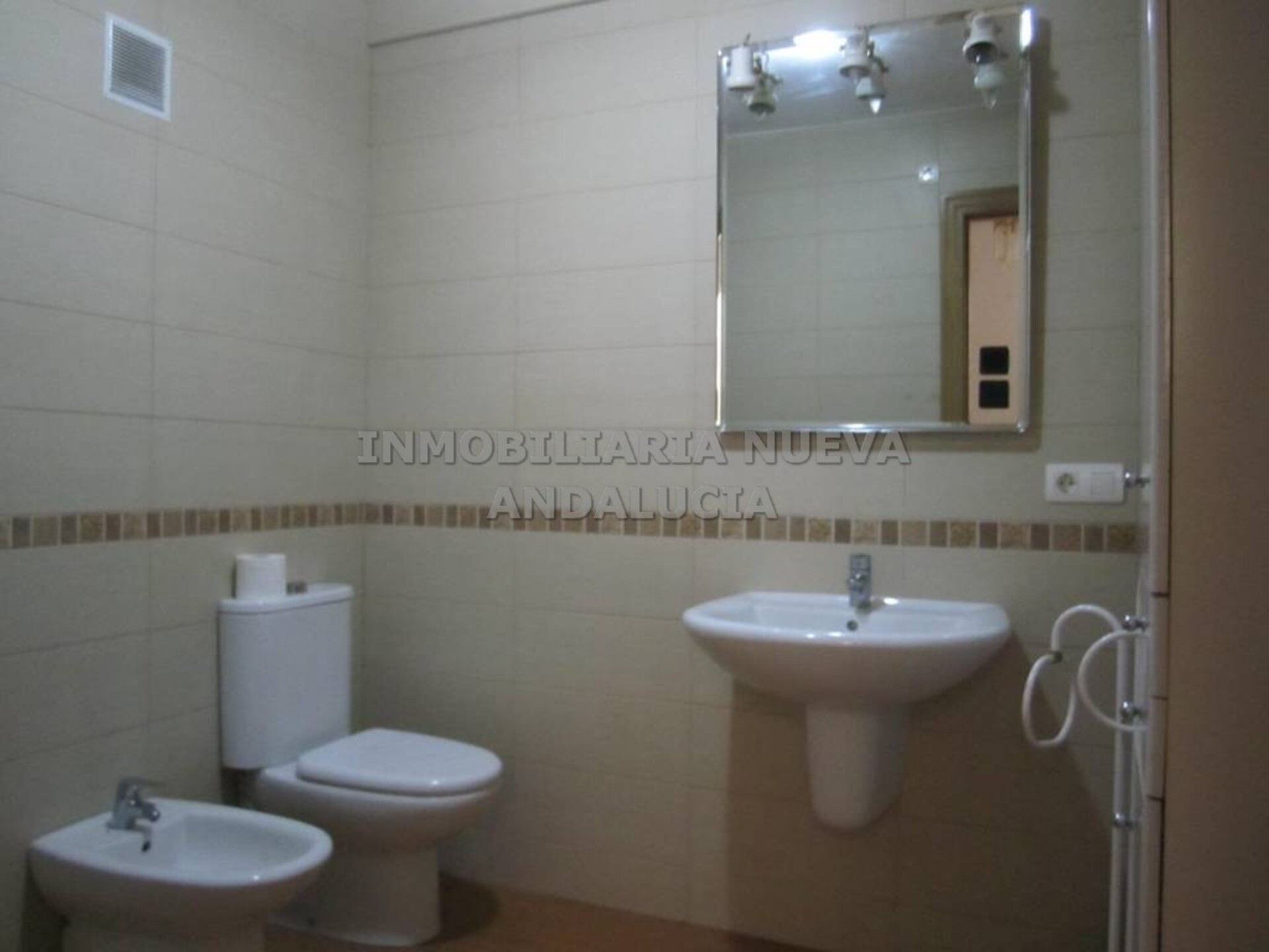 Piso de 74 m² en Almería