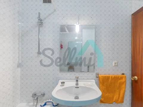 Piso de 98 m² en Castrillón