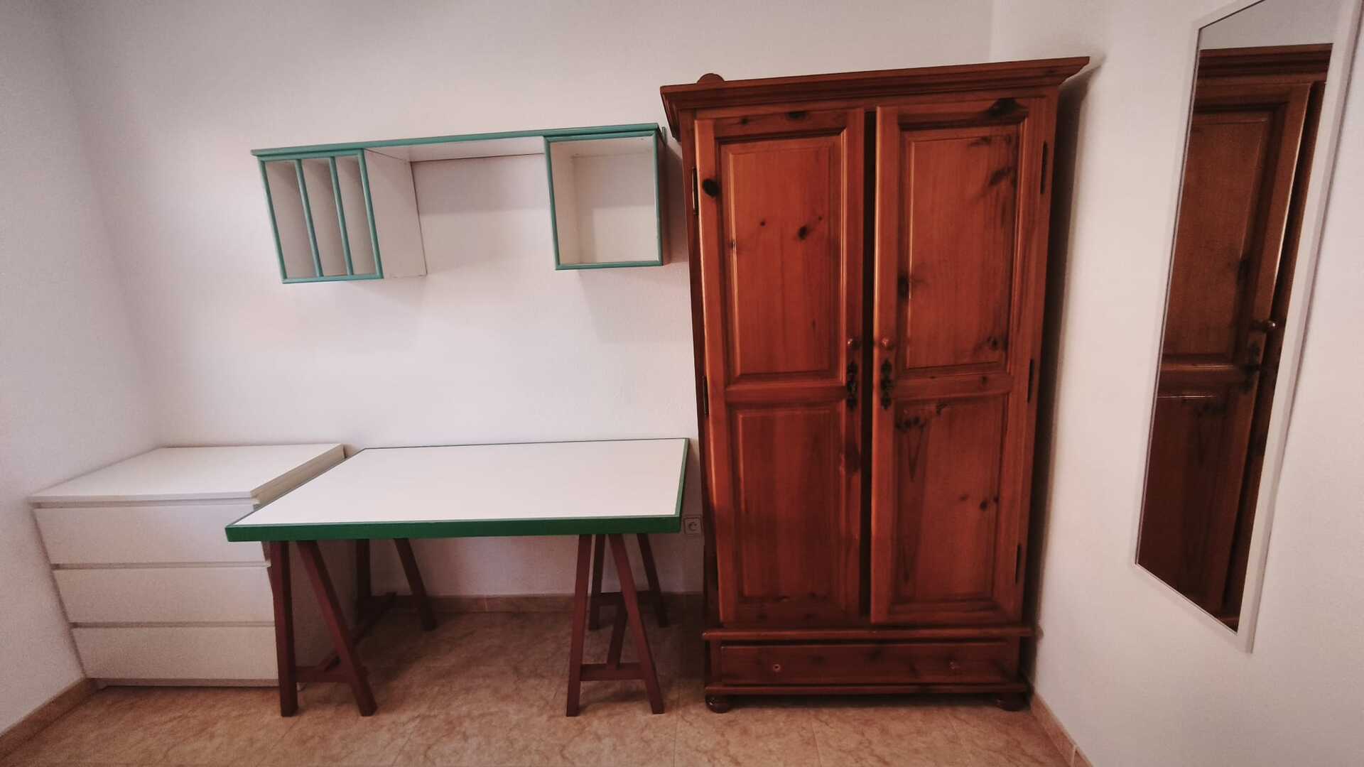 Piso de 85 m² en Almería