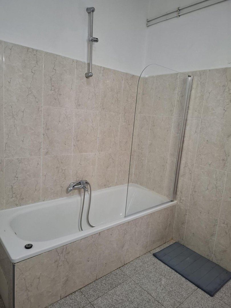 Piso de 95 m² en Ourense