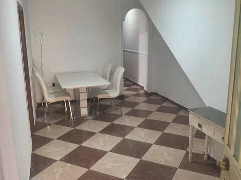 Habitación 250 m², Mairena del Aljarafe