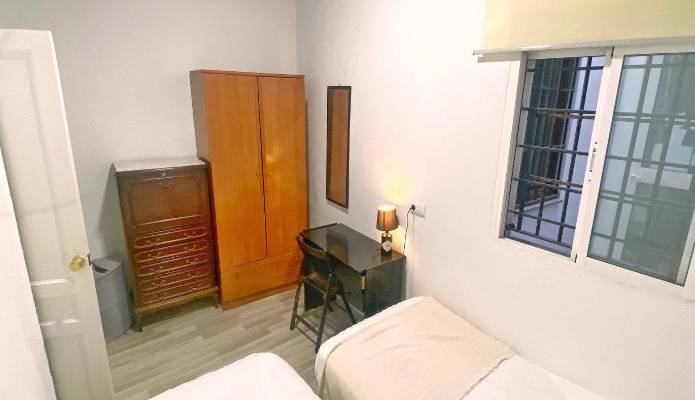 Habitación 70 m², Granada