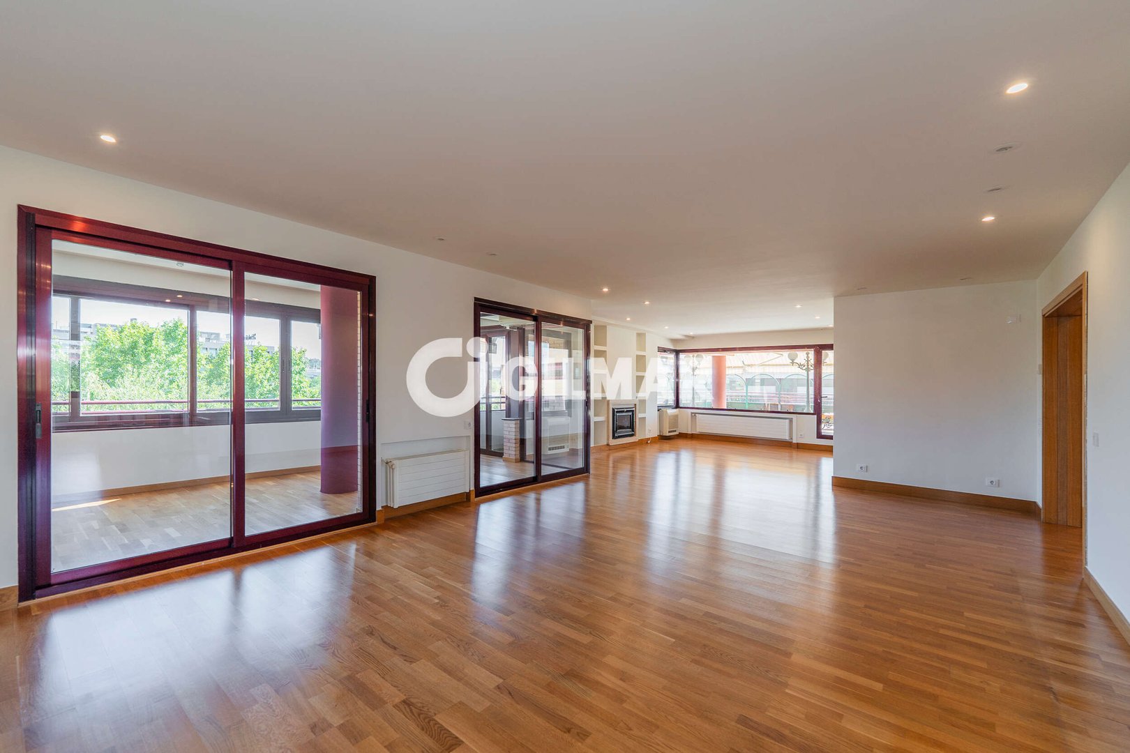 Wohnung 650 m² in Alhaurín de la Torre