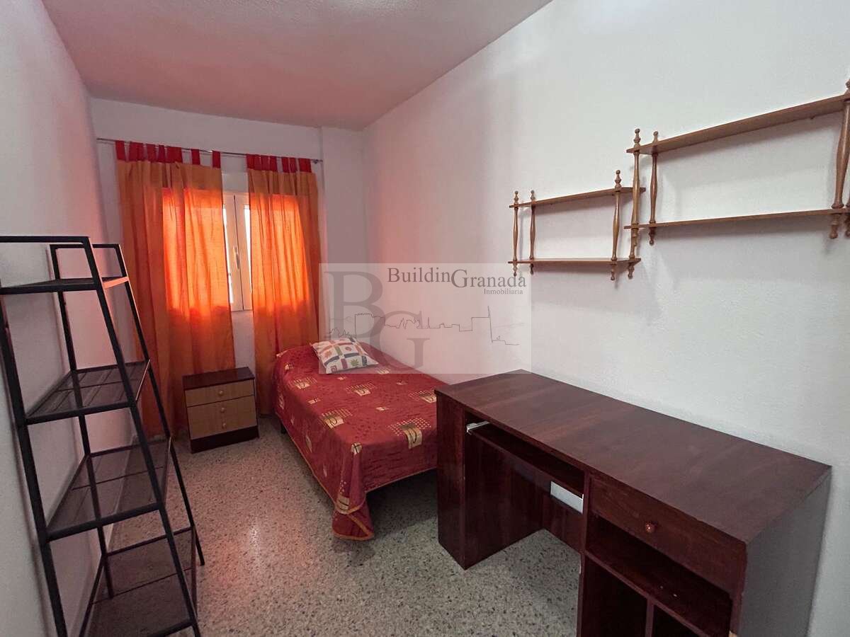 Квартира 80 м² в Granada