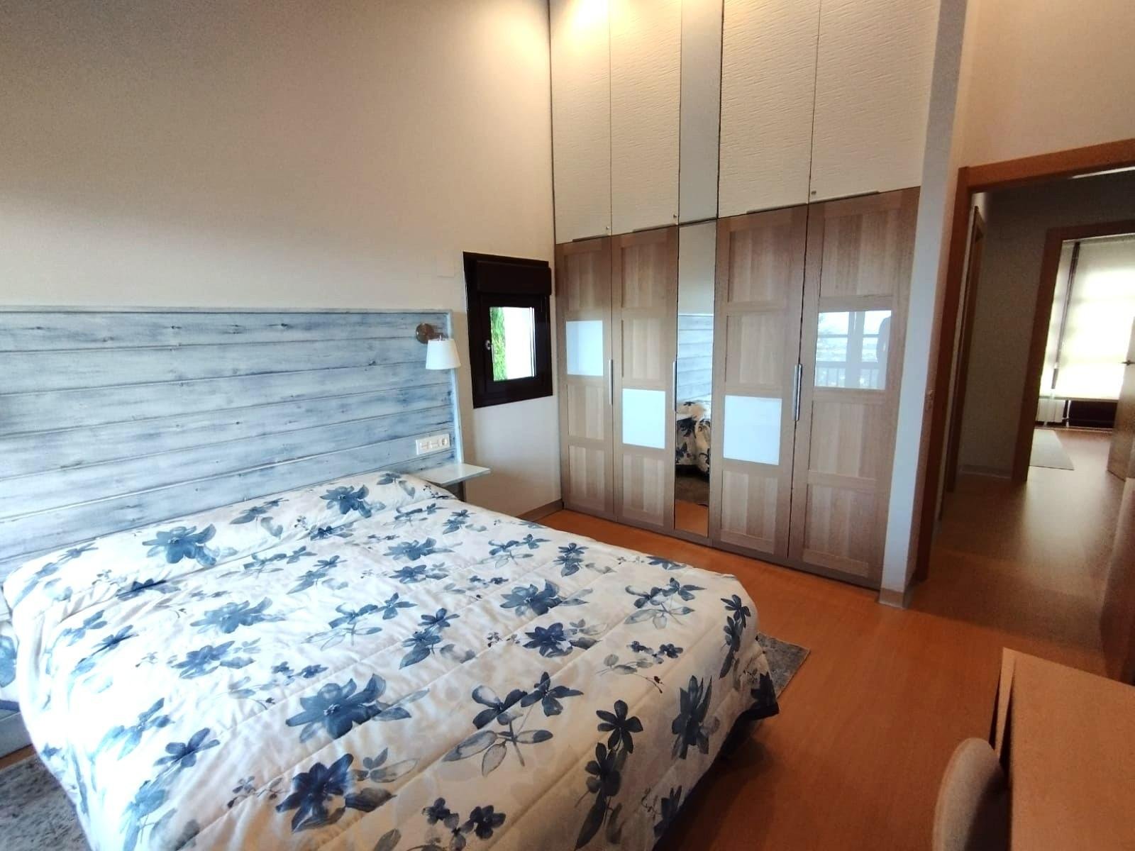 Piso de 80 m² en Oviedo