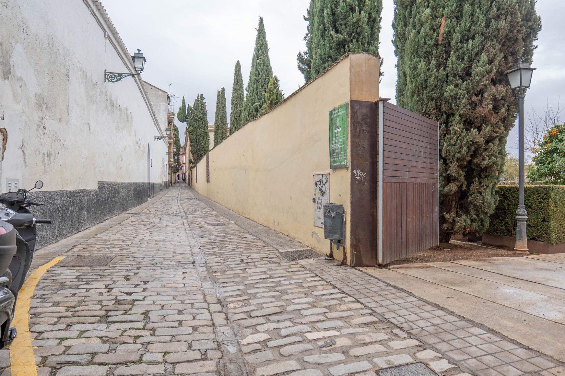 Piso de 84 m² en Granada