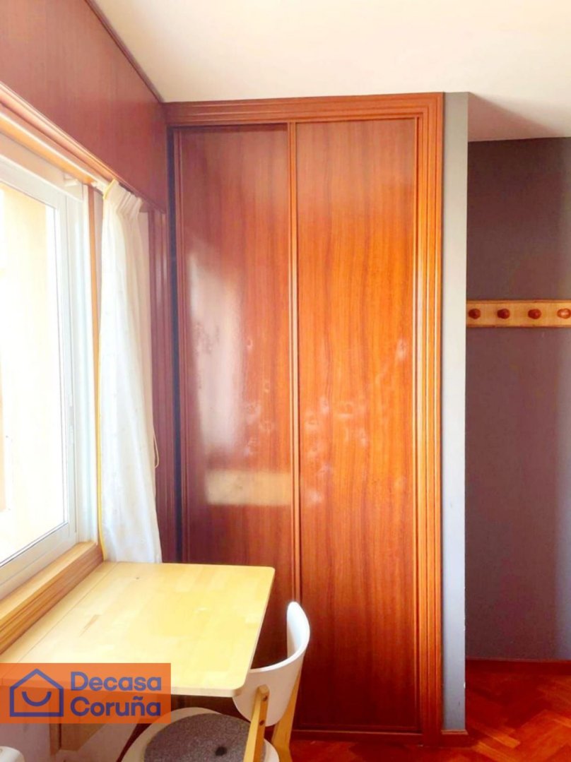 Piso de 90 m² en Oleiros