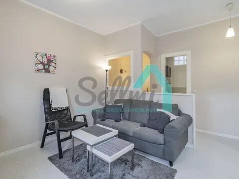 Piso de 93 m² en Oviedo