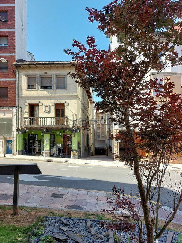 Piso de 75 m² en Oviedo