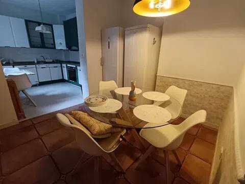 Habitación 240 m², Bilbao