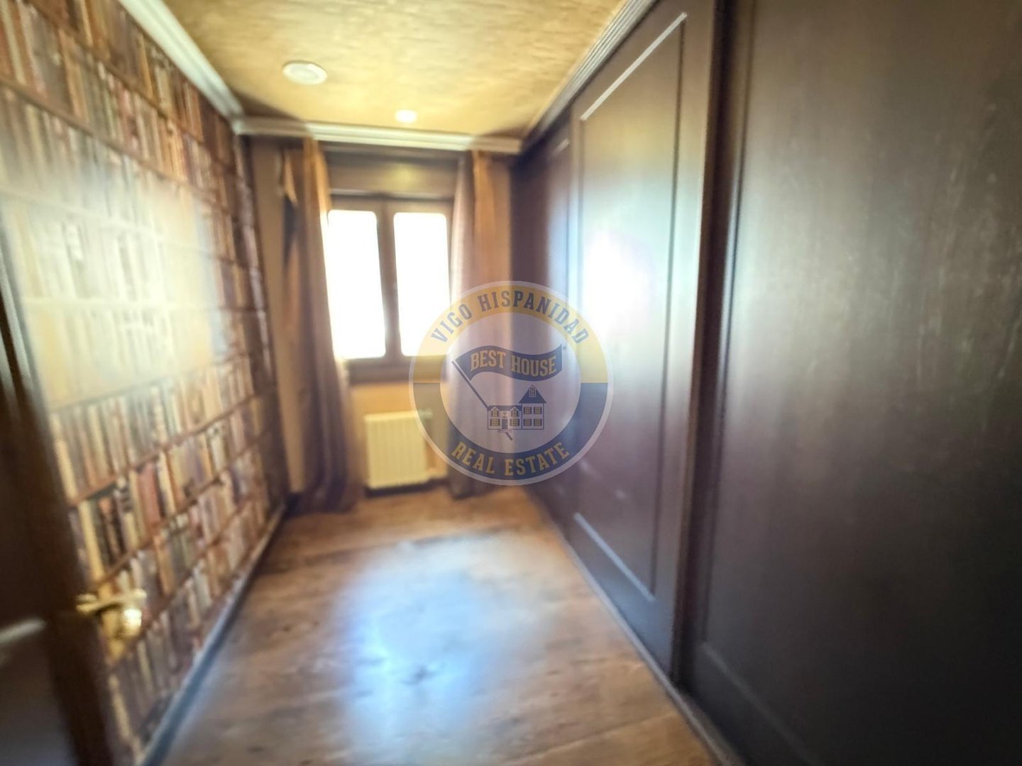 Piso de 250 m² en Vigo