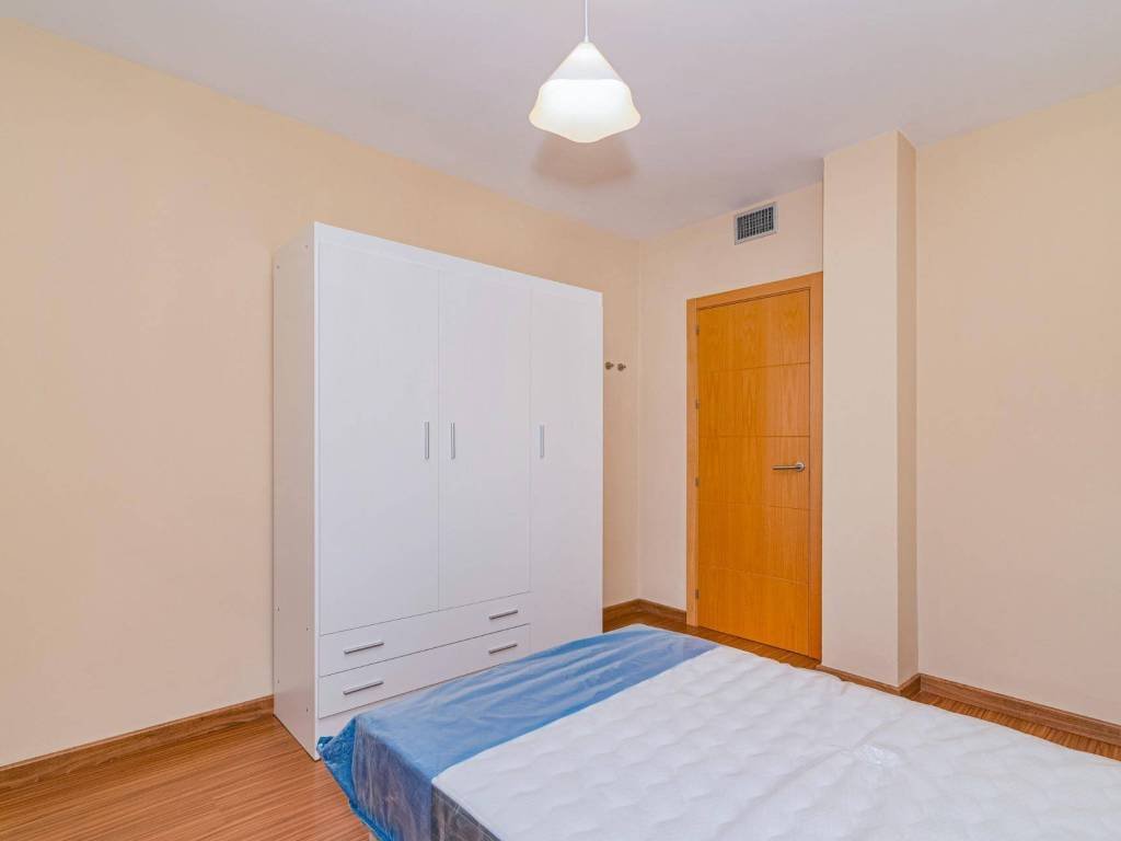 Piso de 115 m² en Granada