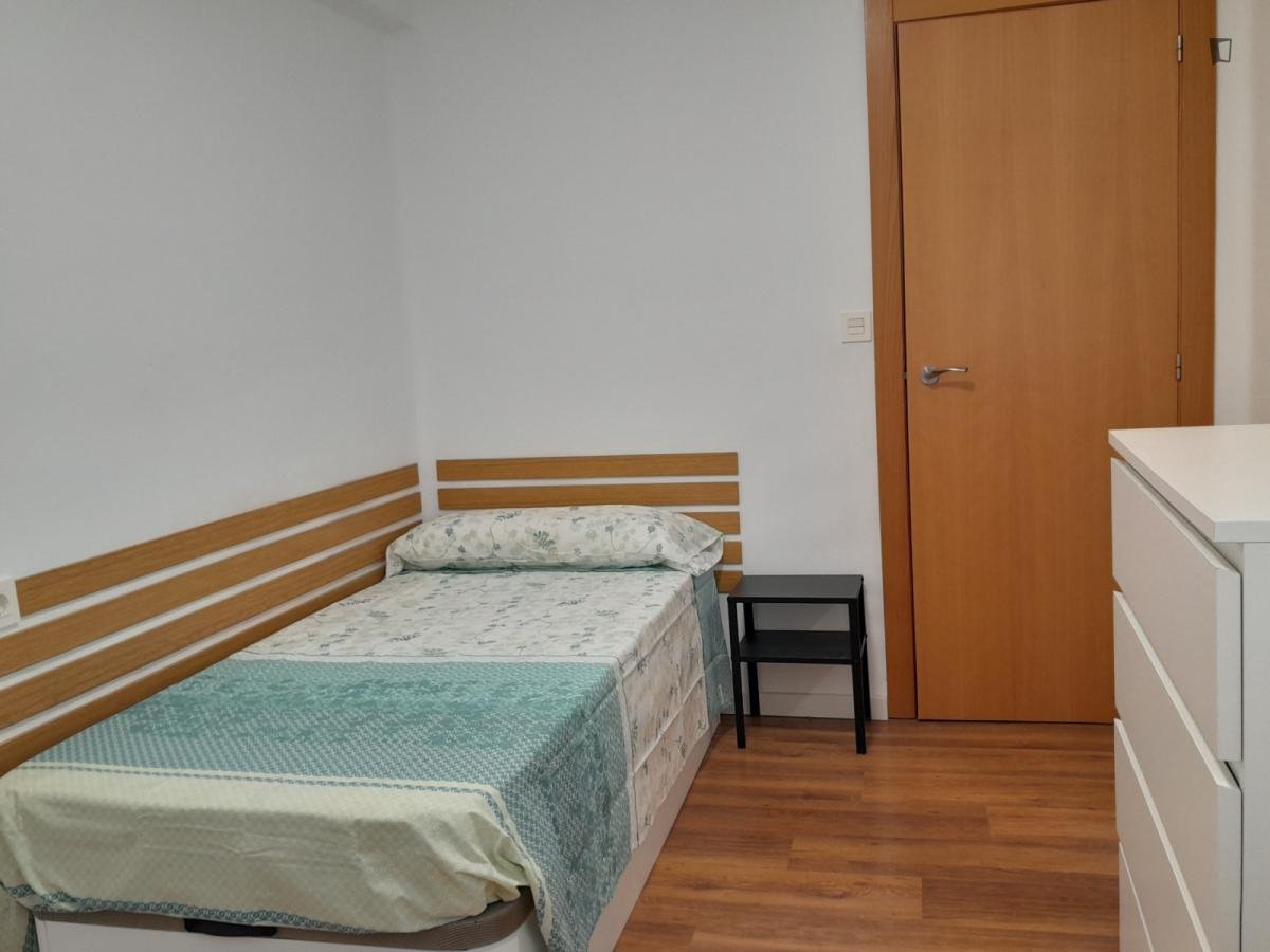 Habitació de lloguer, Burjassot